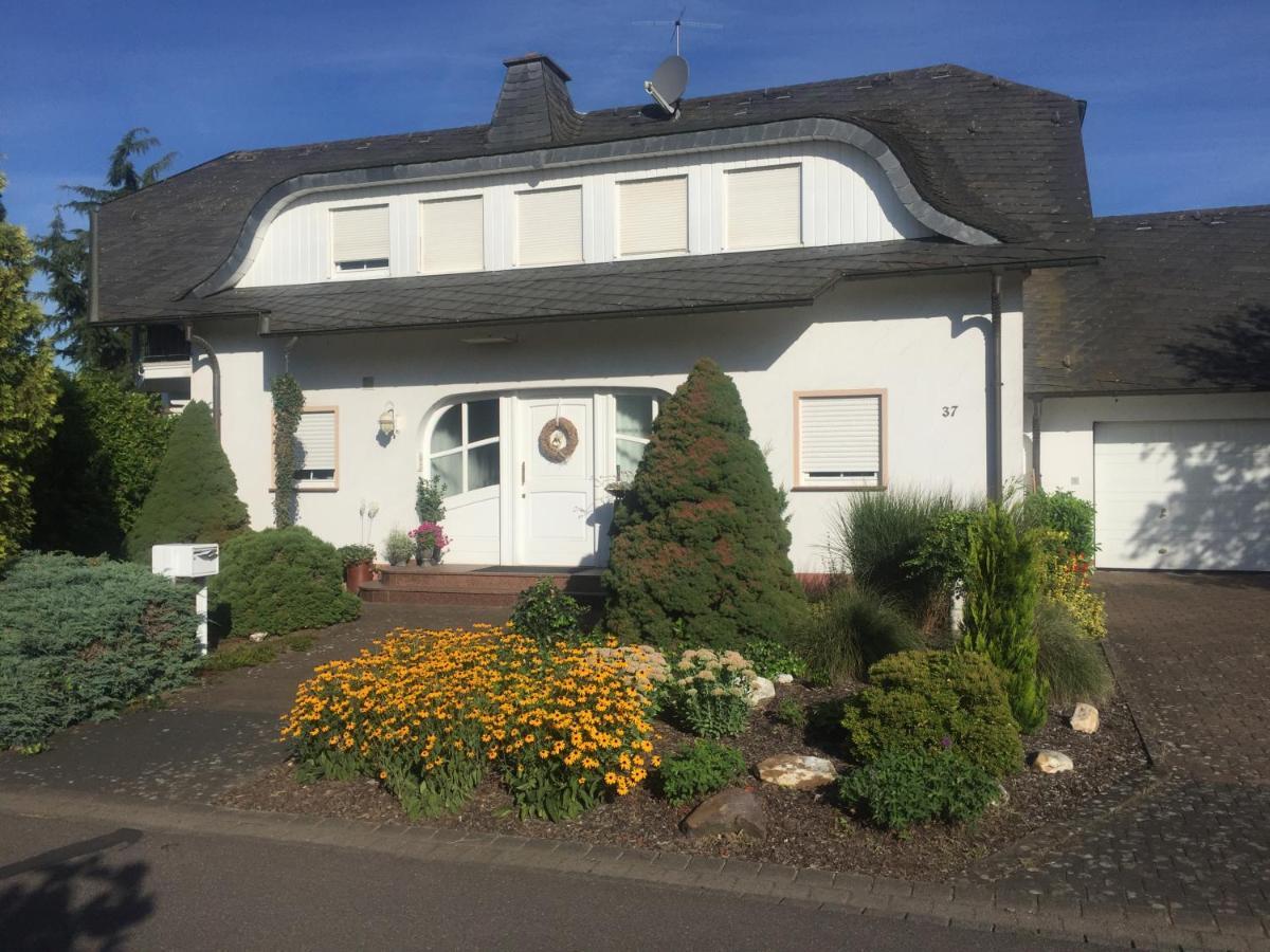 Ferienwohnung Hetzerath Экстерьер фото